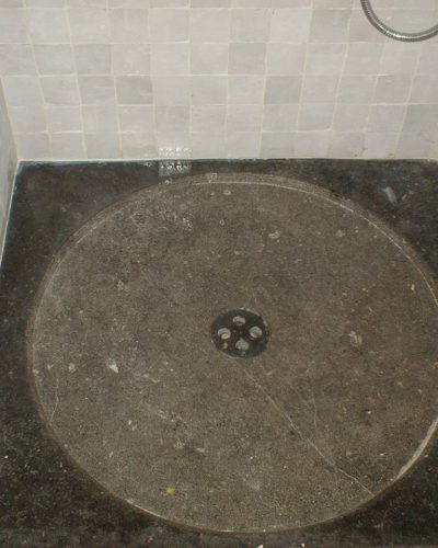 Old material shower